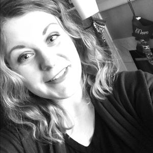 Meet your Posher, Dana